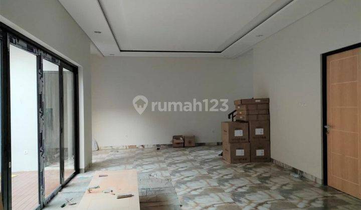 Dijual Rumah Mewah 2 Lantai Siap Huni Di Kencana Loka Bsd City 1