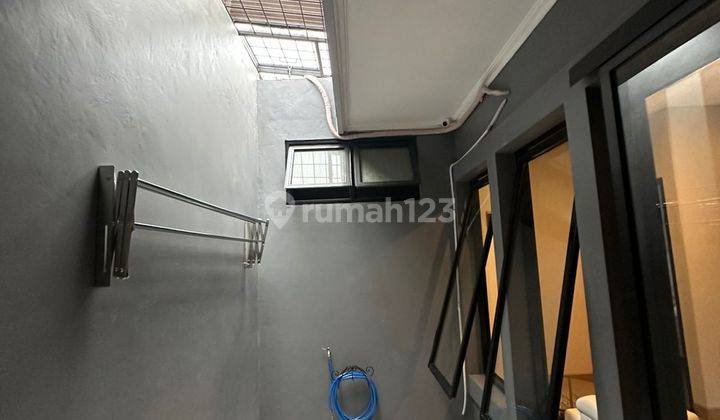 Dijual rumah posisi hook siap huni di bintaro sektor 9 23