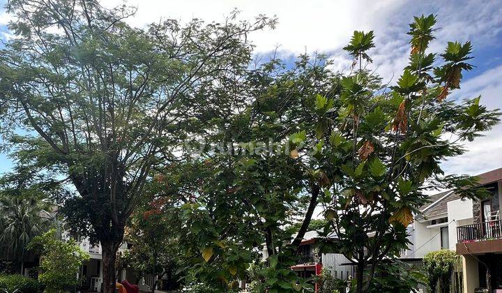 Dijual rumah posisi hook siap huni di bintaro sektor 9 7