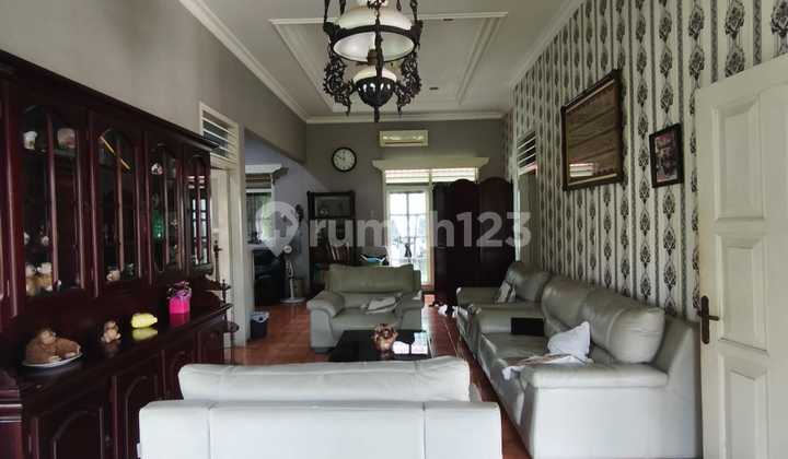 Dijual Rumah Pinggir Jalan Area Bambu Apus Ciputat