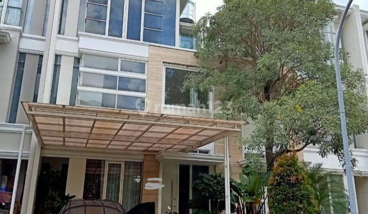 Dijual rumah pakuwon indah seberang lapangan Golf dkt citraland graha family wisata bukit mas 1