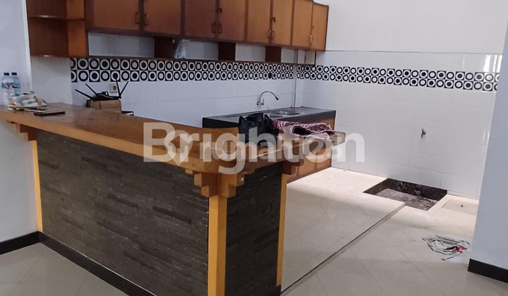 Ready-to-Occupy House in Tomang, West Jakarta