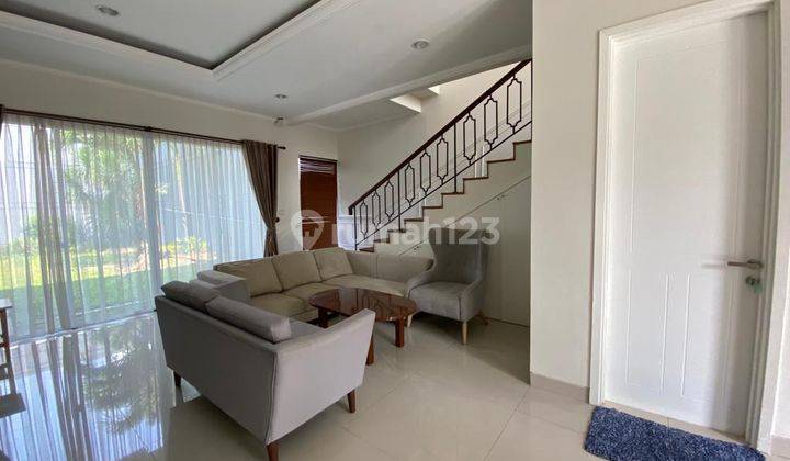Beautiful Classic House Fully Furnished In Premium Area In Bsd 2