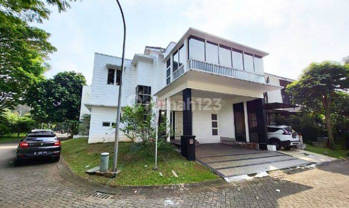 Beautiful Modern House With Pool In Bintaro Jaya Sektor 7 1