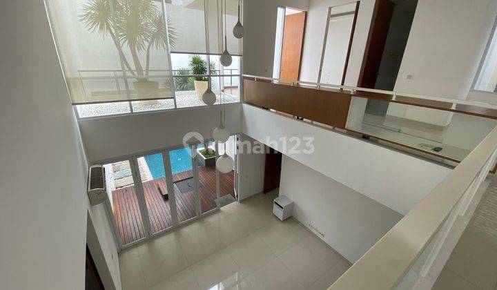 Modern Beautiful House 2 Storeys With Pool In Pondok Indah Area 1