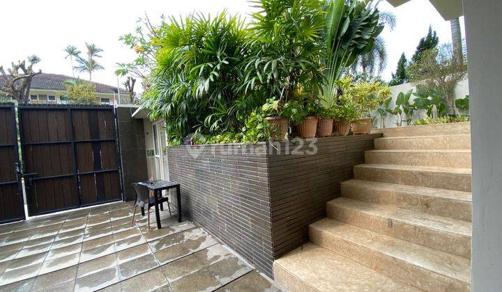 Beautiful Modern House with private pool in Pondok Indah area 2