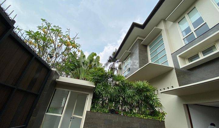 Beautiful Modern House with private pool in Pondok Indah area 1