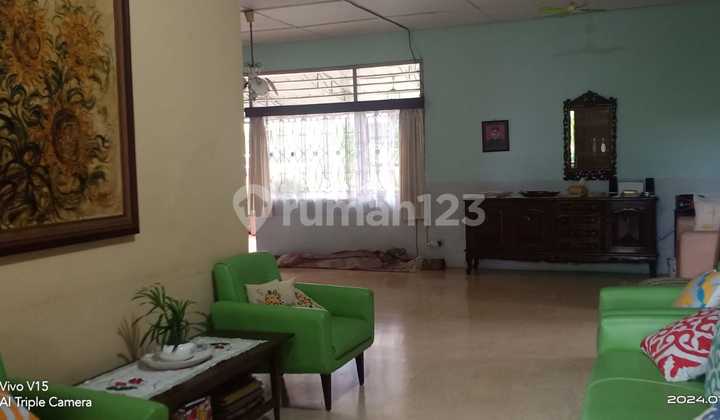 Rumah berhalaman luas di Komplex Arco Duren Seribu Sawangan 2