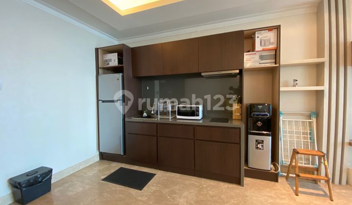 Apartemen studio 76 sqm 1 br high floor di Residence 8 SCBD area 2