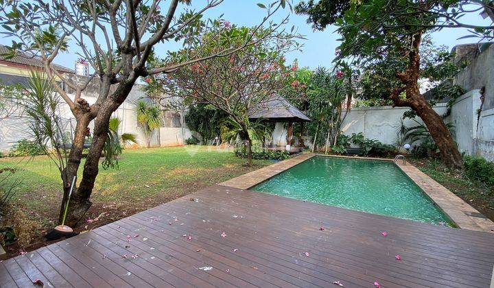 Beuatiful 1 storey house in quite location Cipete area 2