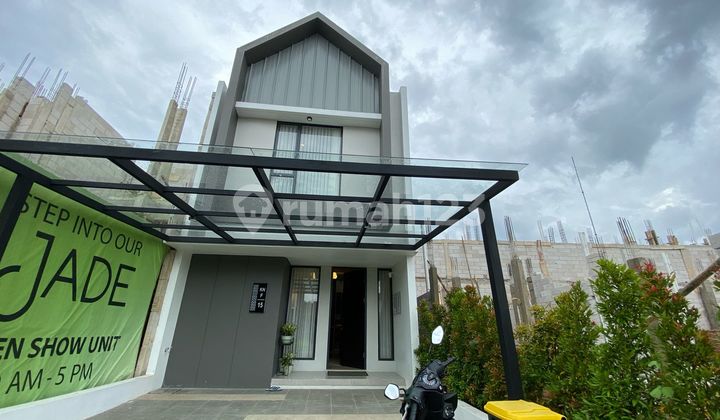 Rumah baru 2 lantai dalam cluster eksklusif di Graha Raya Bintaro 2