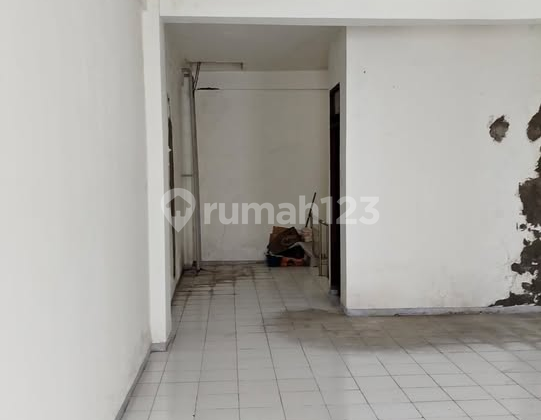 Ruko Surya Inti Permata Jemur Andayani Needs Renovation 2