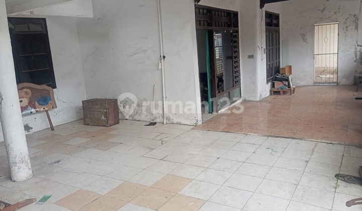 Semolowaru Elok Needs Renovation, Suitable for Investors. 2