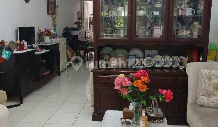 Sutorejo Tengah Modern Full Furnish Mewah 2