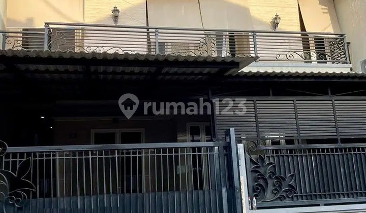 MANYAR TIRTOYOSO SOUTH MODERN MINIMALIST FULLY FURNISHED 1