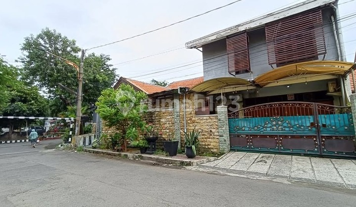 Rungkut Asri Utara di Jl. Kembar Dekat ke Pasar 2