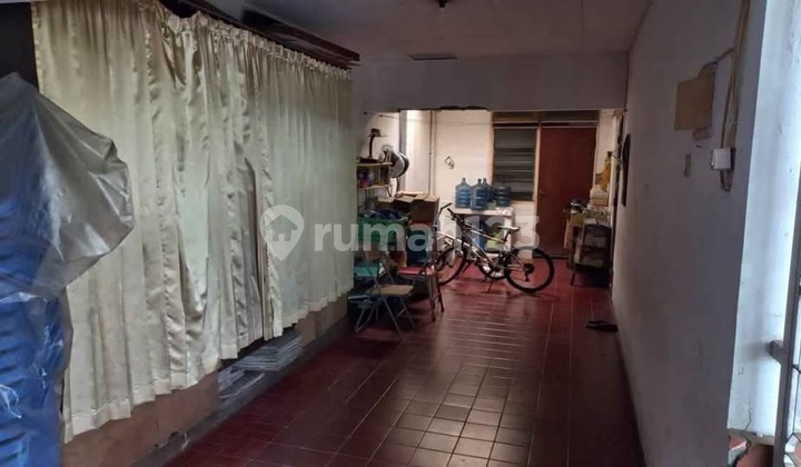 NGINDEN INTAN BARAT ROW, JLN KEMBAR, ACROSS FROM PREMIER HOSPITAL 2