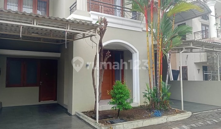 GALAXY ROYAL PALACE MOJO MODEL KLASIK TERAWAT 1