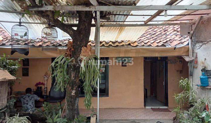 Tanah dengan bonus rumah tinggal di jl gandaria kebayoran baru  3