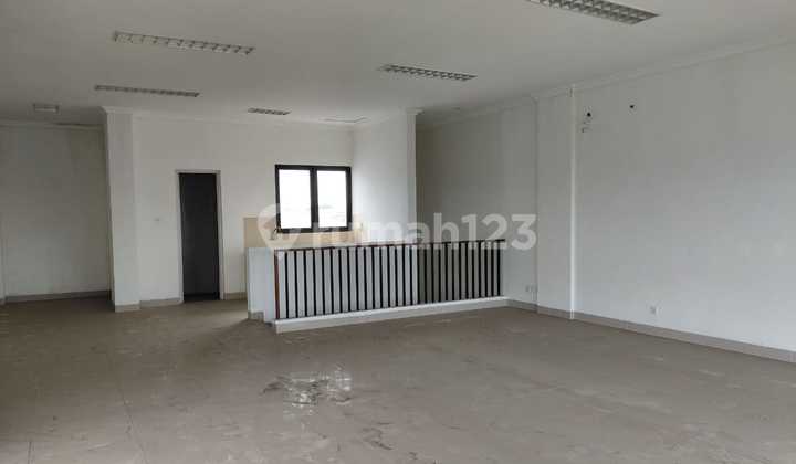 For Rent Fast Melody Summarecon Serpong Shop House Ready to Live in Strategic Location 2