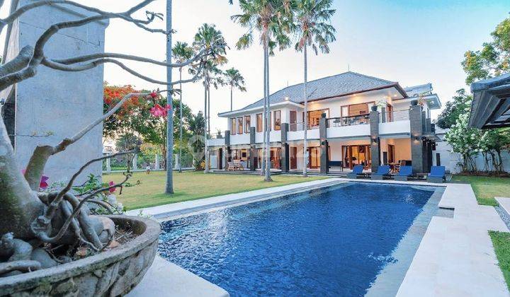 Luxury Villa Di Bumbak Umalas Kerobokan Dekat Canggu Seminyak  1