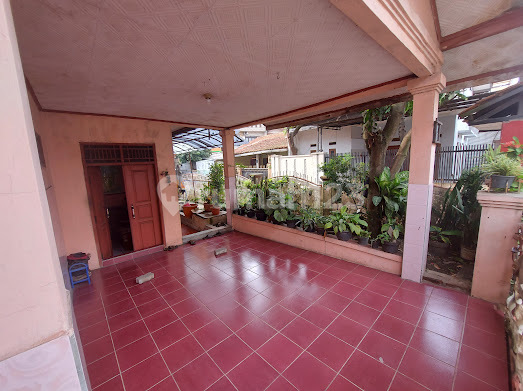 House in Cijerah, suitable for large families, Freehold Certificate 2