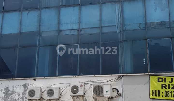 Ruko Kebon Jeruk, Jakarta Barat 4 LT Rp 1,2 M Siap Pakai SHM