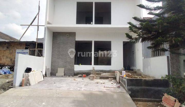 Rumah Deltamas Cikarang Bekasi Cluster Catalonia 2 Lt Rp. 1.25 M 3 Kt 2 Km SHM 1