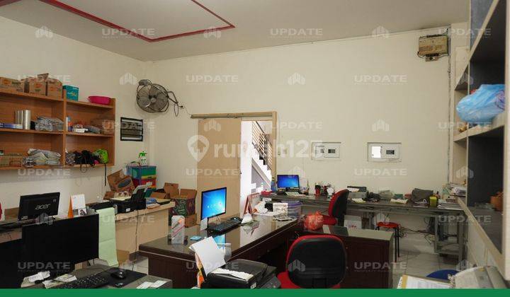 Gudang Di Pergudangan Cemara Trade Centre Jalan Pasar 1 Sintis 5