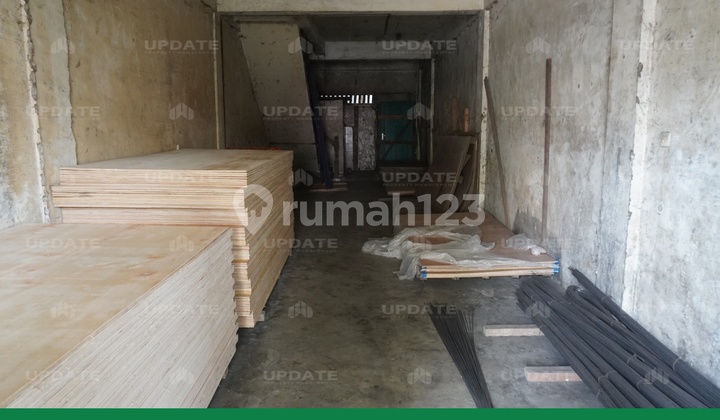 Ruko Di Jalan Kapten Sumarsono Medan 17