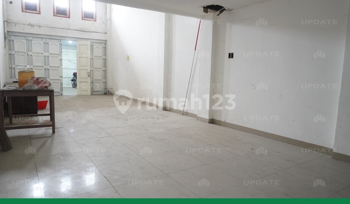 Ruko Di Jalan Kapten Sumarsono Medan 6