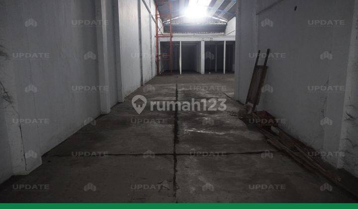 Gudang Di Jalan Krakatau Ujung Medan 8