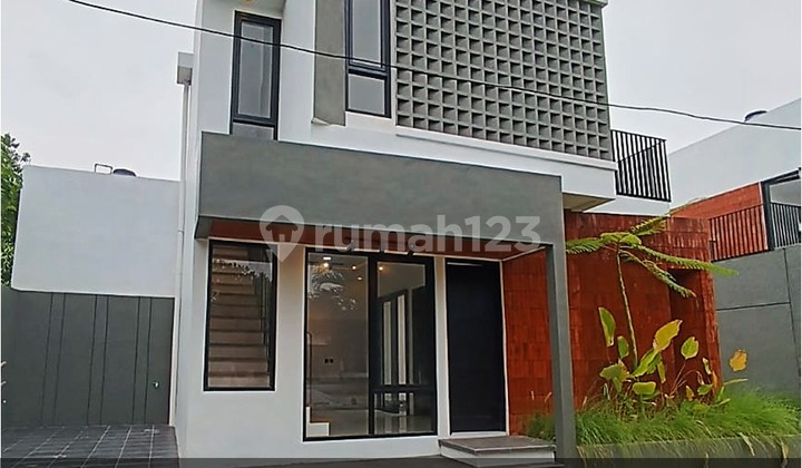 Rumah dekat Kampus UMY di Pendowoharjo Sewon Bantul Siap Huni