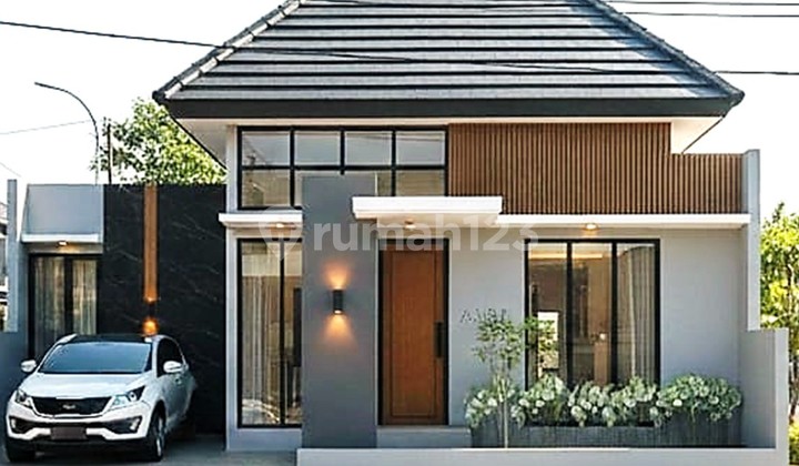 House For Sale Near Bantul City Hospital in Kadisoro Under Construction Process