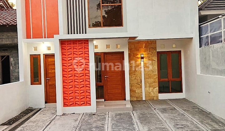 Rumah Dijual dekat Kampus Mercubuana di Jl Wates KM 9 Siap Huni