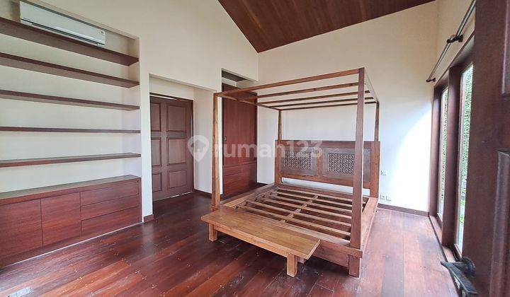 Private Villa View Sawah Dan Pantai di Beraban Tabanan Bali