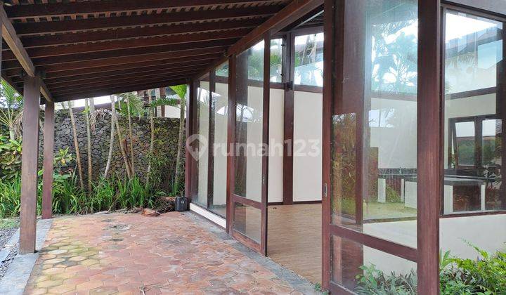 Private Villa View Sawah Dan Pantai di Beraban Tabanan Bali