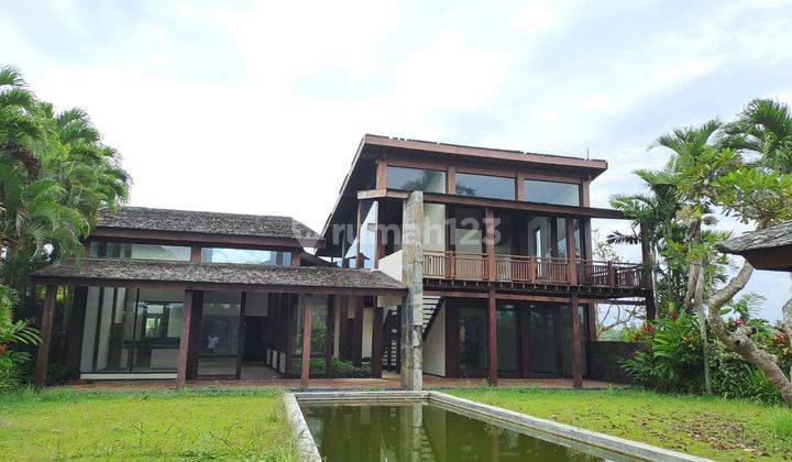 Private Villa View Sawah Dan Pantai di Beraban Tabanan Bali