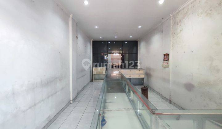 Ruko Strategis 3 Lantai di Jl Kendedes Kuta Badung Bali, Badung 10