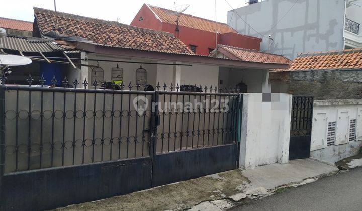 DIJUAL RUMAH TUA HITUNG TANAH (Layak Huni) DI JL. BENDA KEBAYORAN BARU JAKARTA Selatan 1