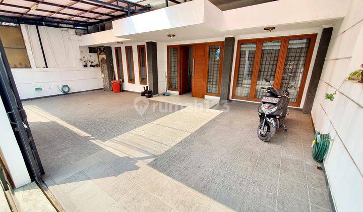 DIJUAL RUMAH (Cocok Untuk Rumah Kost) DI JL. KEBALEN KEBAYORAN BARU JAKARTA SELATAN 2