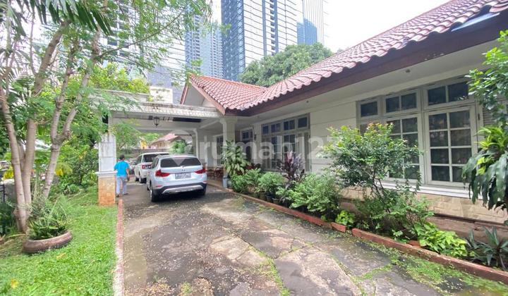 Update Harga Terbaru Dijual Rumah Strategis Berada Di Kawasan Scbd Sudirman Jl. Tulodong Atas Kebayoran Baru Jakarta Selatan