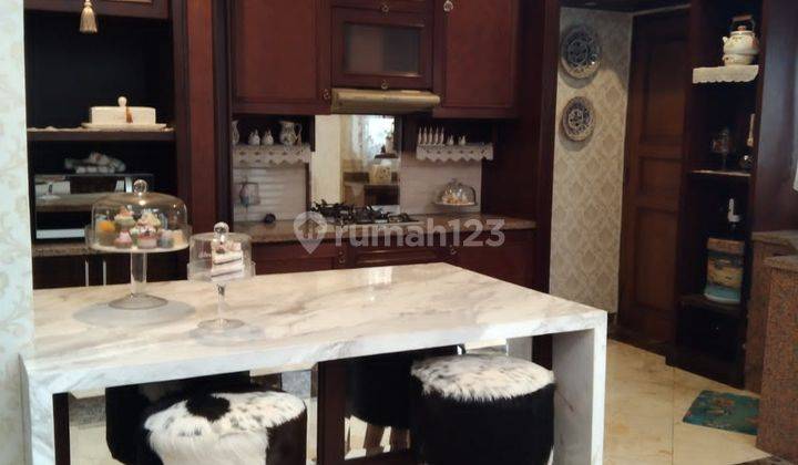 Dijual Rumah siap Huni Semi Furnish Di Area Premium Kebayoran Baru Jakarta Selatan  2