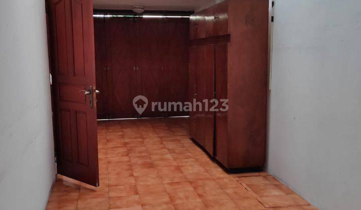 DIJUAL RUMAH LAMA MASIH LAYAK HUNI AREA SENOPATI JL. CIBULAN KEBAYORAN BARU JAKARTA SELATAN  2