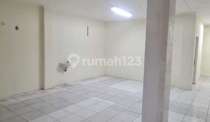 DI SEWAKAN TEMPAT USAHA VETERAN RAYA JAKARTA SELATAN 2