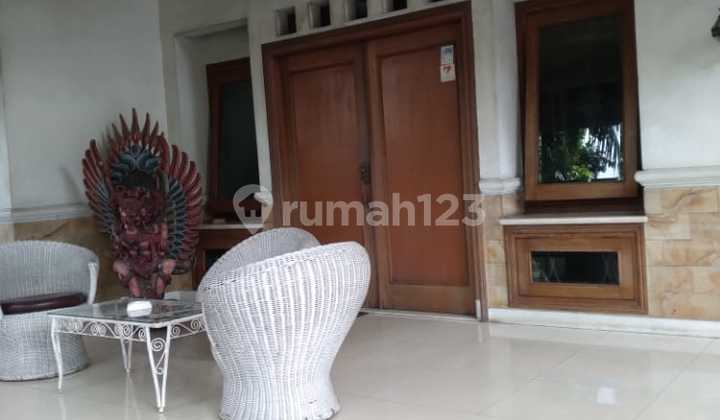 FOR SALE READY-TO-OCCUPY HOUSE SUITABLE FOR BUSINESS AT A PRICE NEAR NJOP IN DUREN TIGA RAYA, SOUTH JAKARTA 2