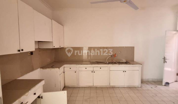 TERMURAH  DISEWAKAN RUMAH DI PERMATA HIJAU KEBAYORAN LAMA JAKARTA SELATAN 