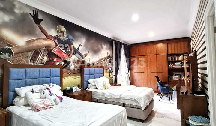 FOR SALE A BEAUTIFUL 2-STORY HOUSE IN MEGA KUNINGAN, SOUTH JAKARTA 2