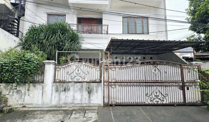 *UPDATE TURUN HARGA*  FOR SALE RUMAH SIAP HUNI DI GANDARIA KEBAYORAN BARU JAKARTA SELATAN 