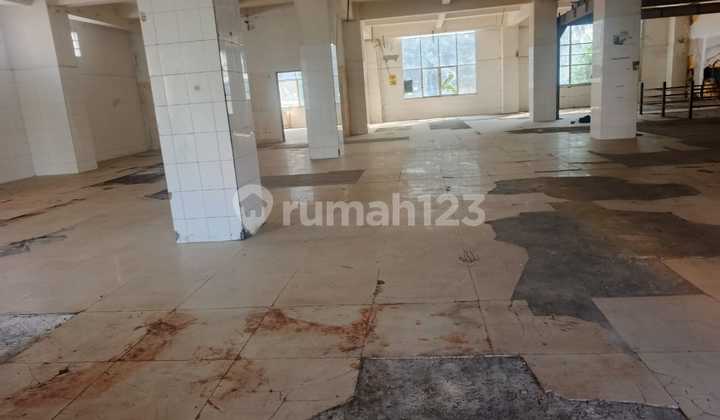 FOR RENT: HIGHLY STRATEGIC ADJOINING SHOPHOUSE, PENJERNIHAN, BENDUNGAN HILIR, CENTRAL JAKARTA 2